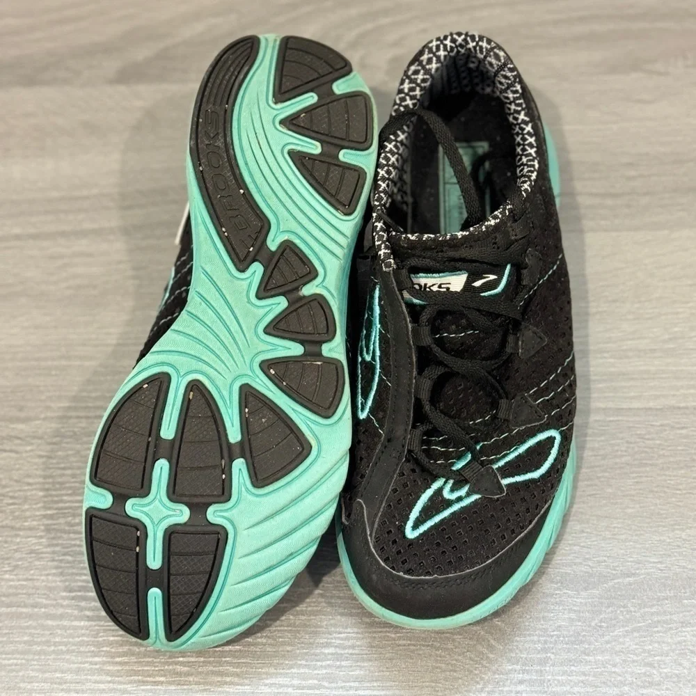 Brooks black turquoise